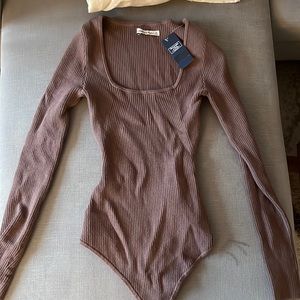 Abercrombie super soft brown bodysuit